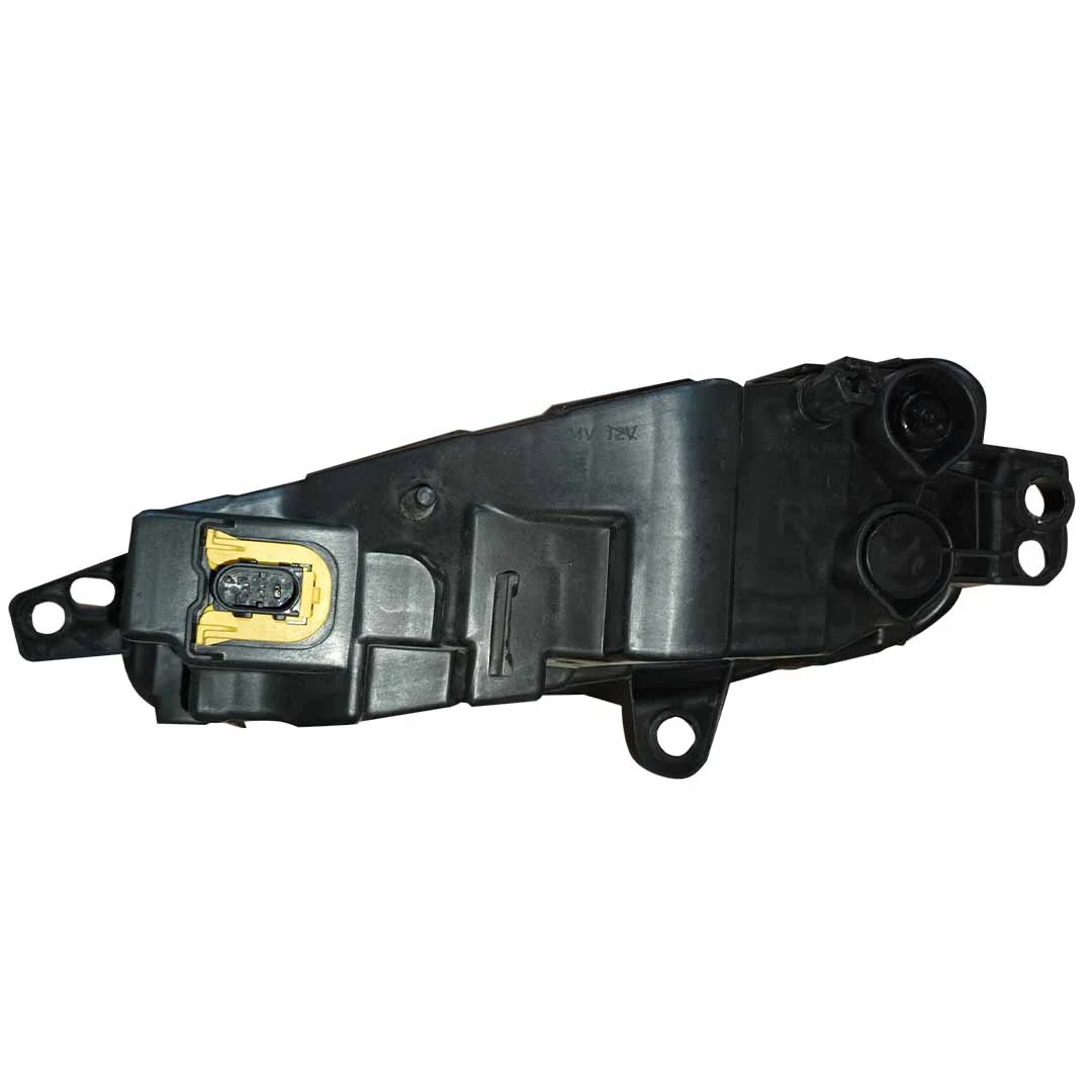 FOCO NEBLINERO LED NUEVO VOLVO FH Y FM - Image 3