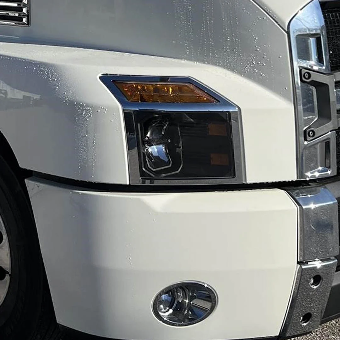 FOCO OPTICO CAMION MACK ANTHEM - Image 2